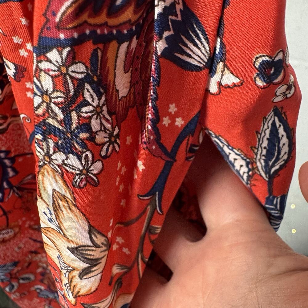 b.o.g. collective women's L red floral padded cup sundress smocked back NWOT - Picture 6 of 11